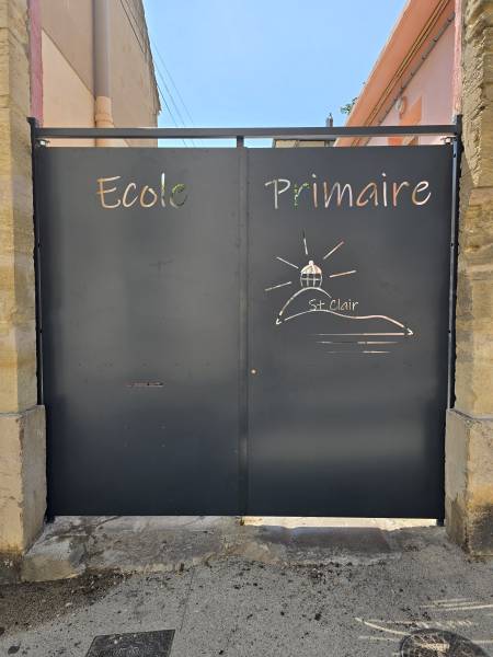 portail deux vantaux à Sète proche de Montpellier